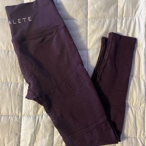 Alphalete purple seamless leggings medium moto style